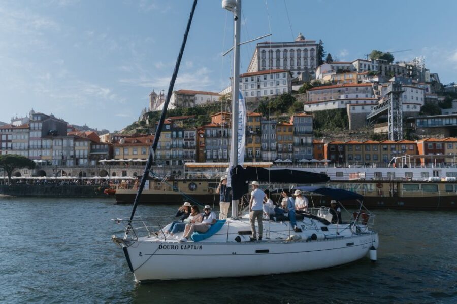 Porto: Daytime or Sunset Sailboat Cruise on the Douro River