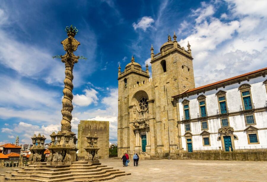 Porto: Private Architecture Tour With a Local Expert - Tour Overview and Pricing