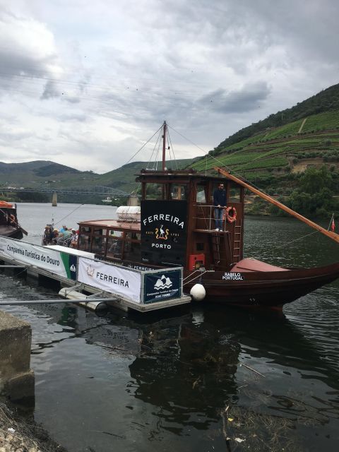 Porto to Douro Valley Private Tour in a 4x4 Like a Native