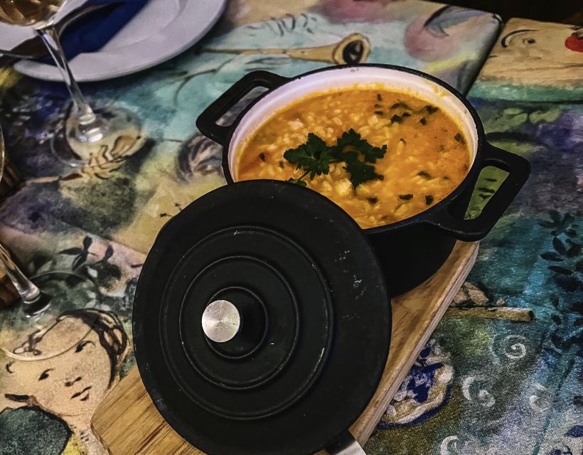 Porto: Walking Dinner Tour With Family-Owned Restaurants - Tour Overview
