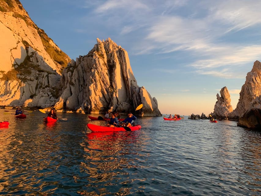 Portonovo: Sunrise Canoe Tour With Breakfast