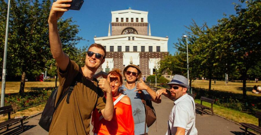 Prague: 1.5-Hour Private Kick-Start Tour With a Local