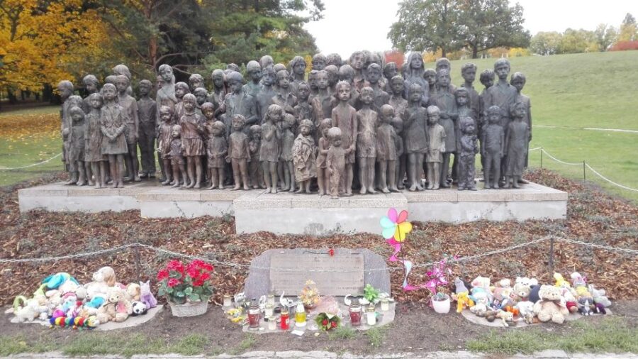 Prague: Guided Operation Anthropoid Tour With Lidice