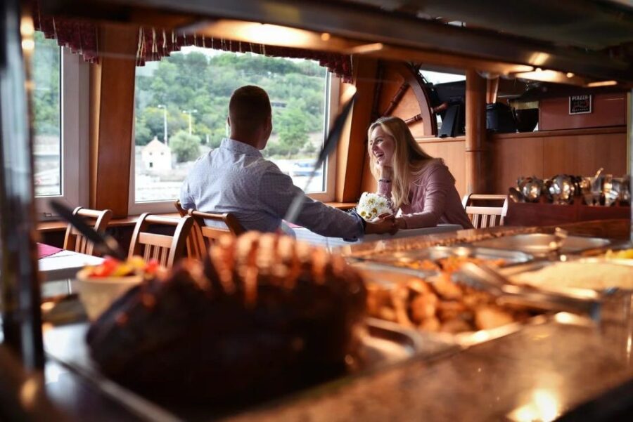 Prague: Lunch Cruise on Vltava River With Open Buffet