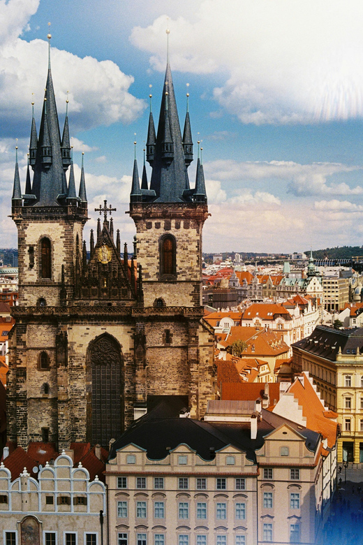 Prague: Old Town, Charles Bridge, and Prague Castle Tour - Tour Overview and Details