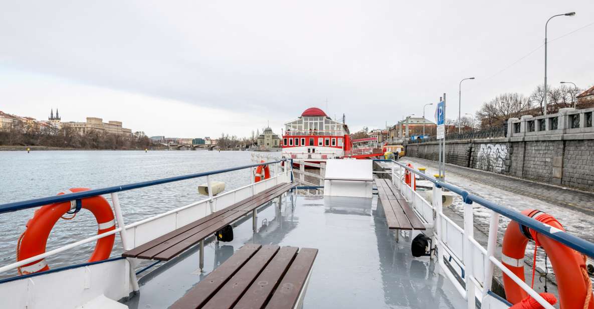 Prague: Private Beer Boat Cruise With Unlimited Beer - Activity Overview