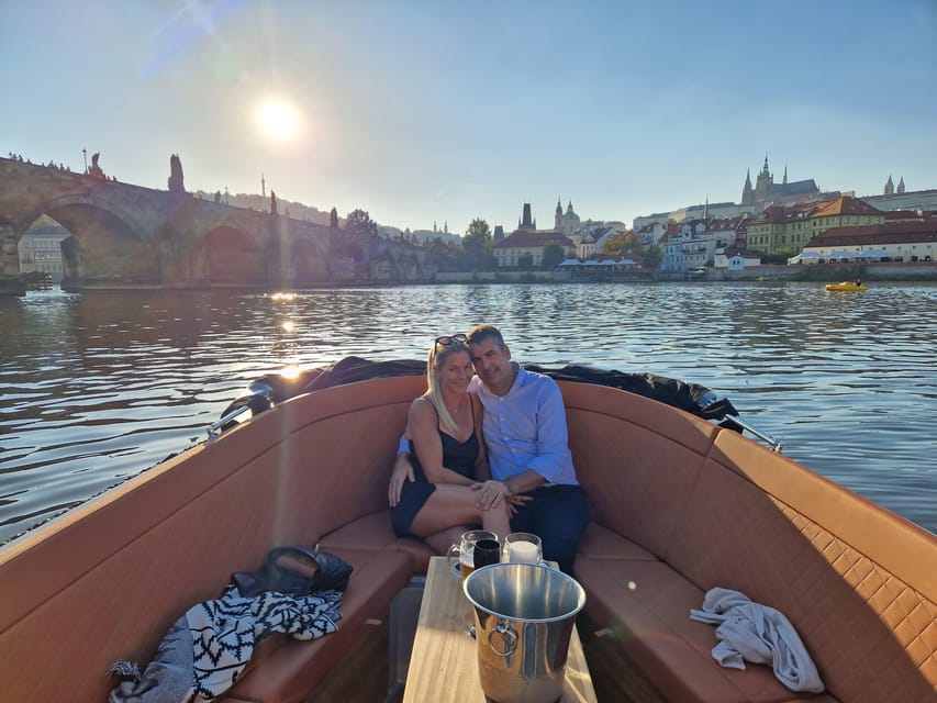 Prague Private Boat Tour – 2 Hours