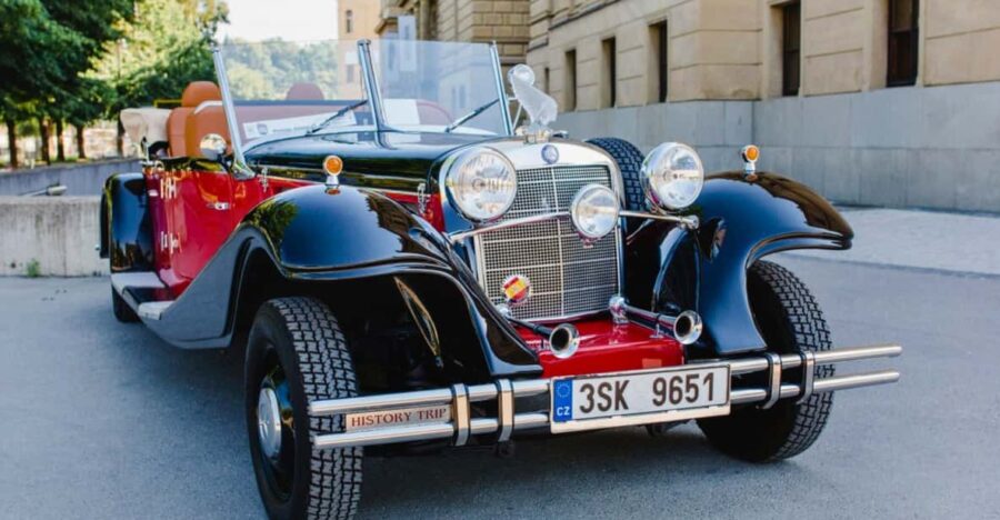 Prague: Private Tour by Vintage Car – 2hrs for 6 People