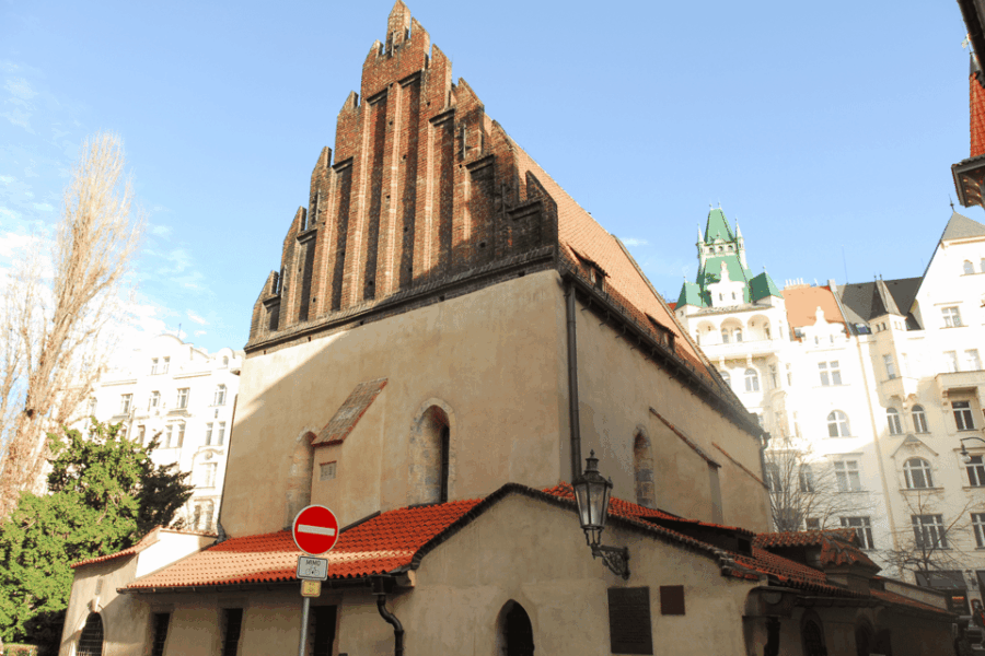 Prague: Self-Guided Highlights & History Walking Tour