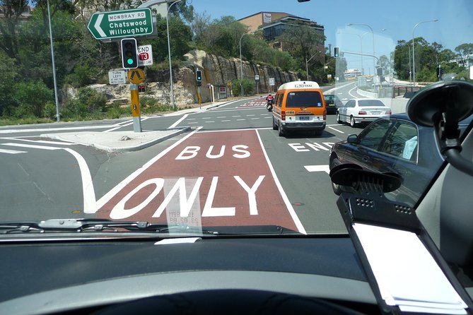 Premium Private Transfer FROM Sydney Cbd/Downtown to Sydney Airport 1-11 People - Service Overview
