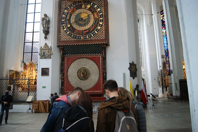 Private 2-Hour Tour With City Game in Gdańsk - Experience Highlights