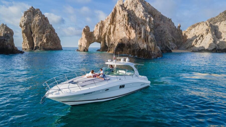 Private 45 Yacht in Cabo