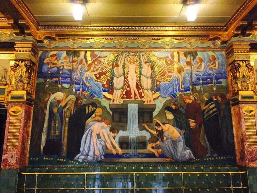 Private Art Nouveau Budapest Tour