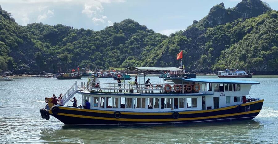 Private Boat : Lan Ha Bay - Kayaking,Caves,Swimming Full Day