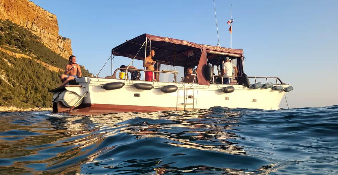 Private Boat Tour in the Calanques W/ Tasting & Swimming | Power Traveller