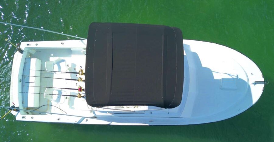 Private Fishing Charter 31 Feet for Maximun 6 People