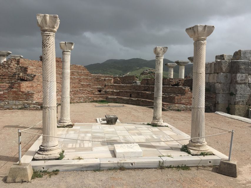 Private Guided Exploration of Ephesus