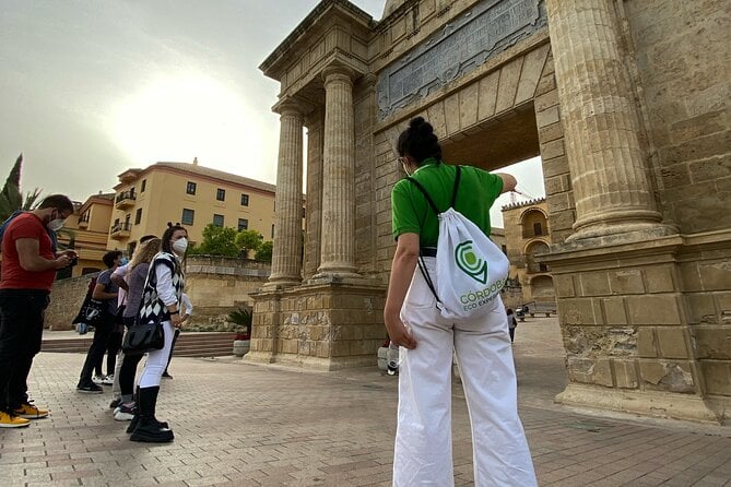 Private Guided Walking Tour of the Historic Center of Córdoba - Inclusions