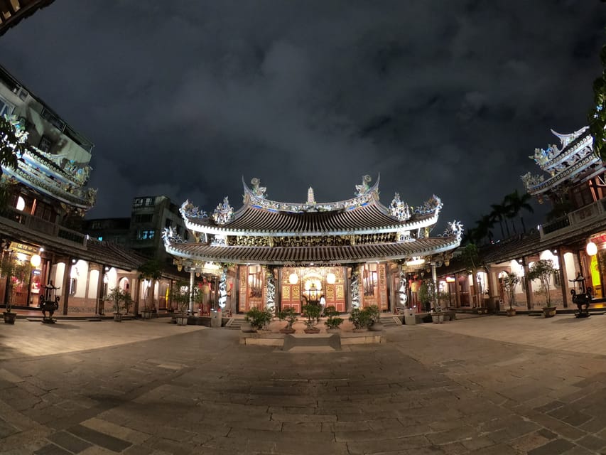 Private Night Tour: Taipei City Highlights - Tour Overview and Pricing