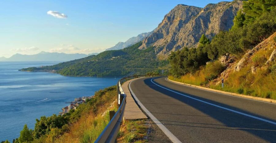 Private One Way Transfer From Split/ Split Airport to Brela