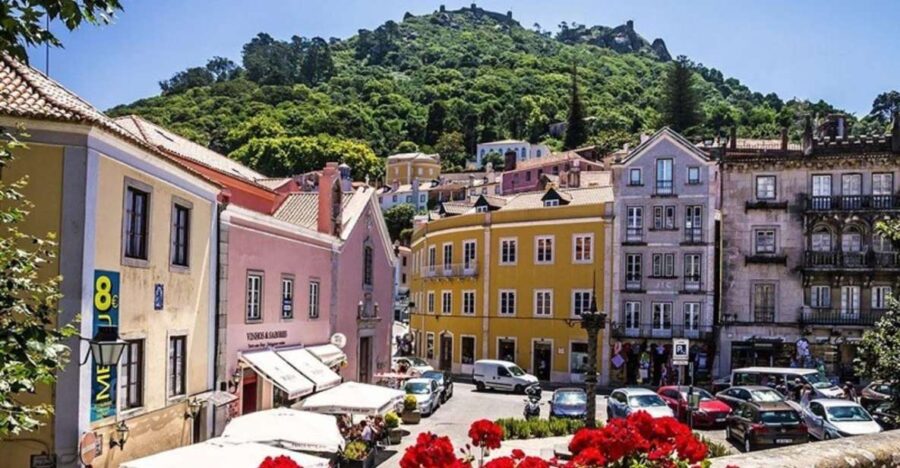 Private Panoramic Tour to Sintra and Cascais From Lisbon