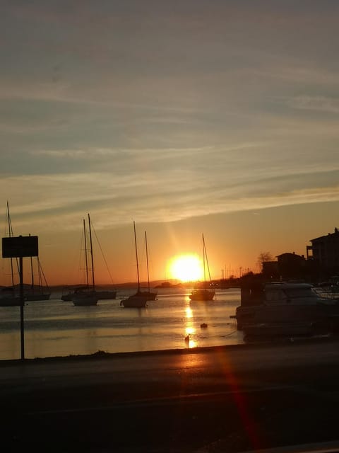 Private Romantic Sunset Tour Around Zadar With Prosecco