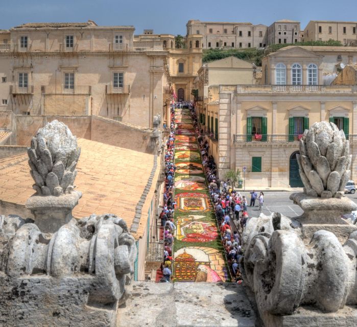 Private TAXI Transfer From Catania to Noto (Or Viceversa)