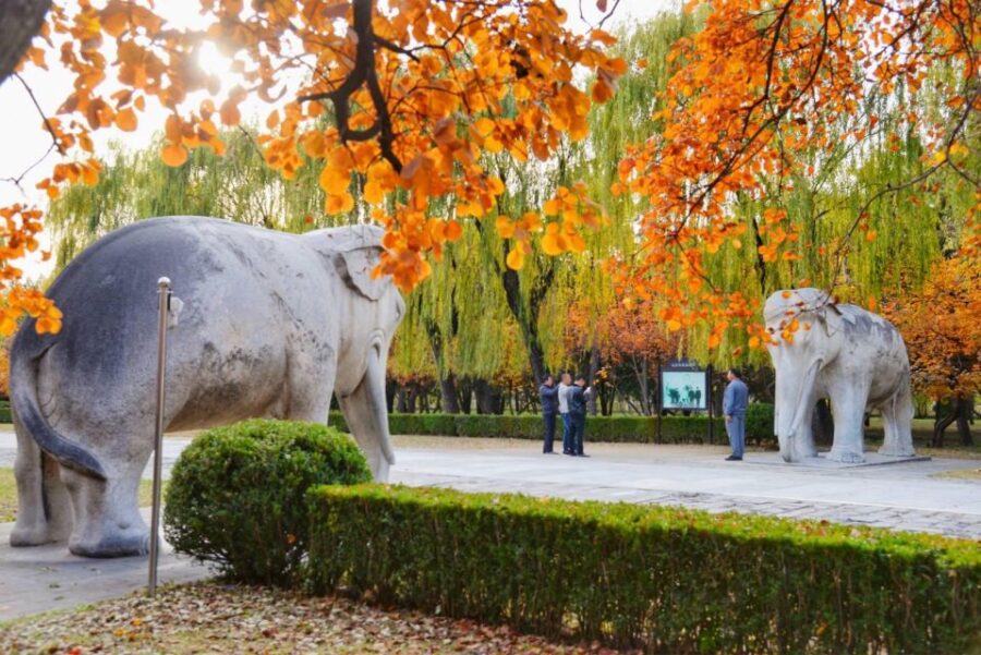Private Tour: Badaling Great Wall and Dingling at Ming Tombs