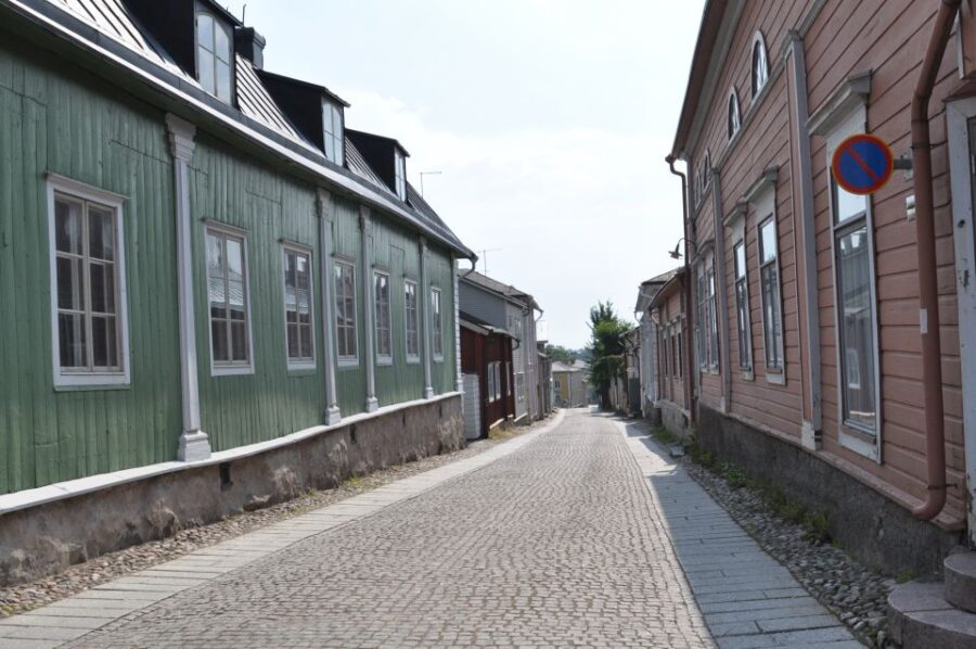 Private Tour From Helsinki: All Highlights & Medieval Porvoo