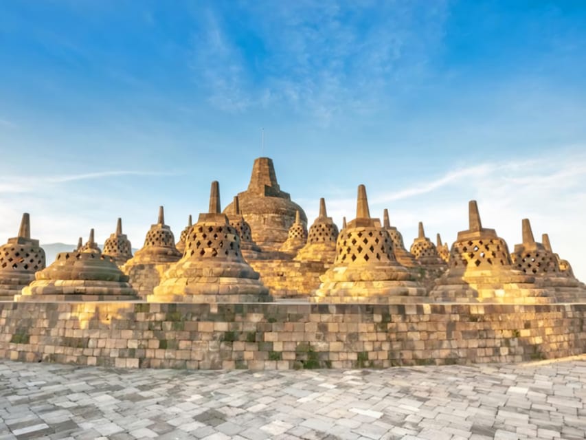 Private Tour : Jakarta - Bali 13 Day 12 Night With Hotel