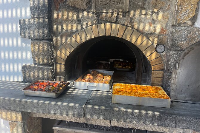 PRIVATE TOUR - Knossos Palace -Wine Tasting +Olive Oil Factory .