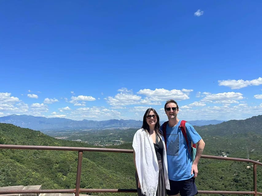 Private Tour-Morning Yoga on Great Wall and Pekin Roast Duck