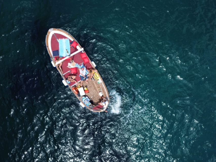 Private Tour of Capri Island by Boat With Classic Gozzo 3H