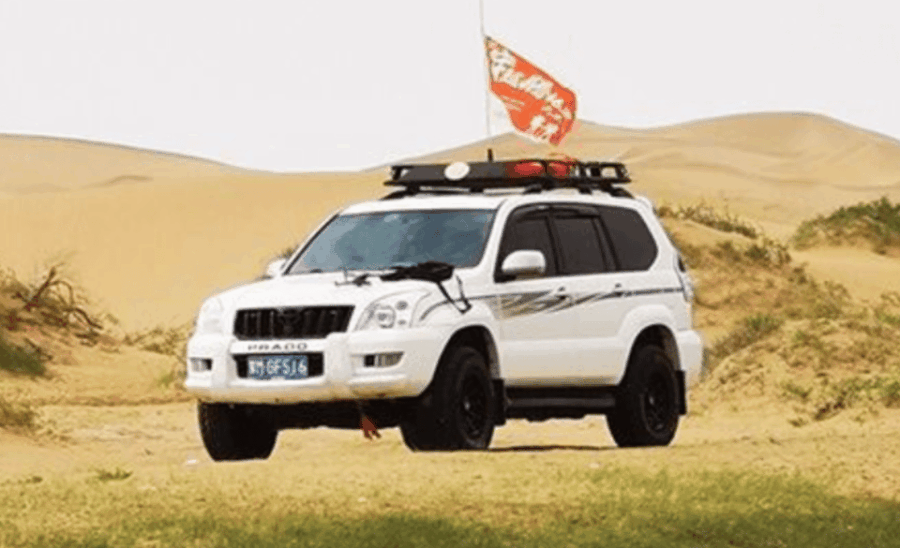 Private Tour to Pass Through Tengger Desert and Five Lakes