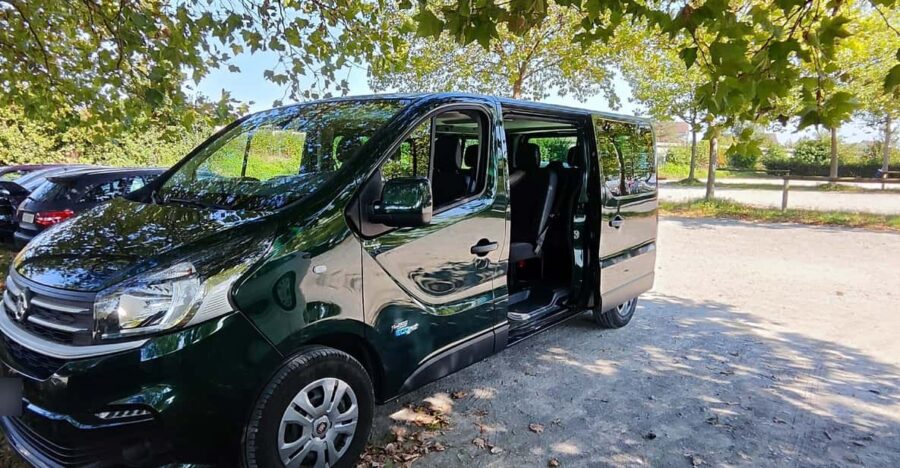 Private Transfer Between Lucerne & Lake Como, Italy
