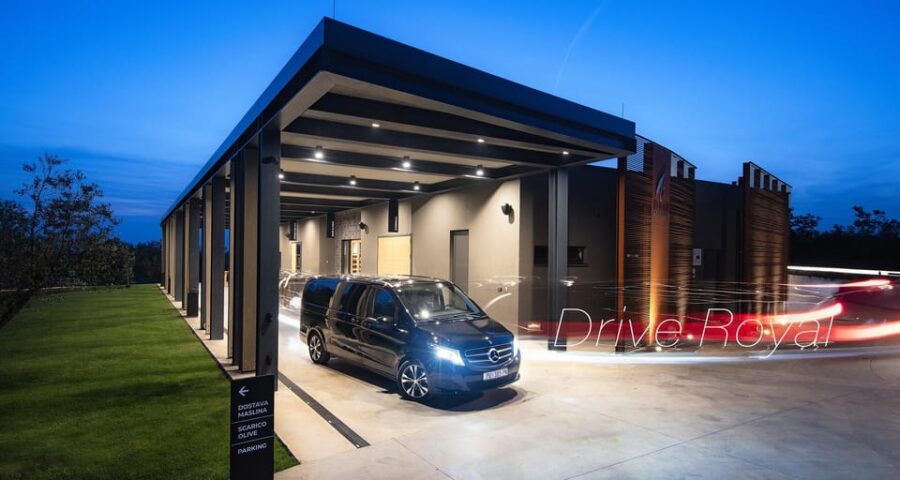 Private Transfer From Rovinj to Pula - Service Highlights