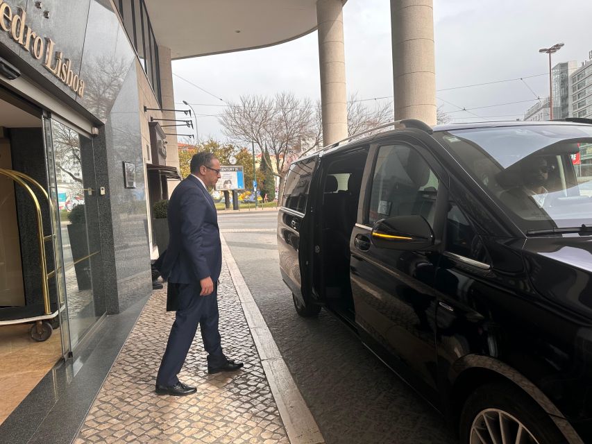 Private Transfer in Lisbon to Cascais/Sintra/Caparica