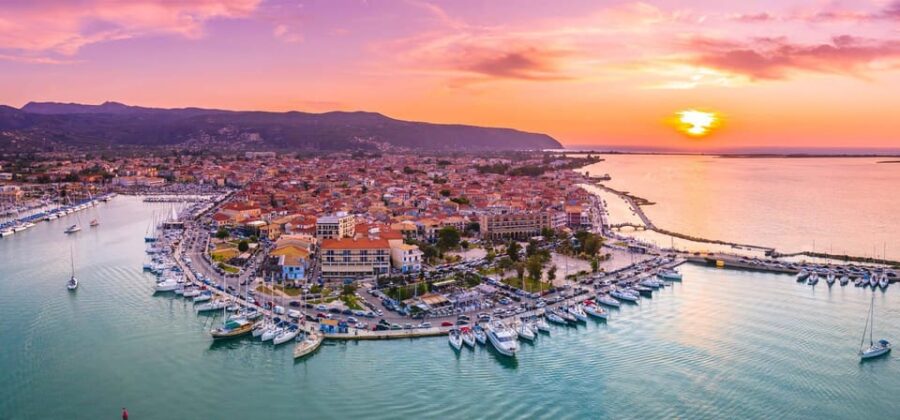 Private Transfers From Athens to Cape Sounio or Airport