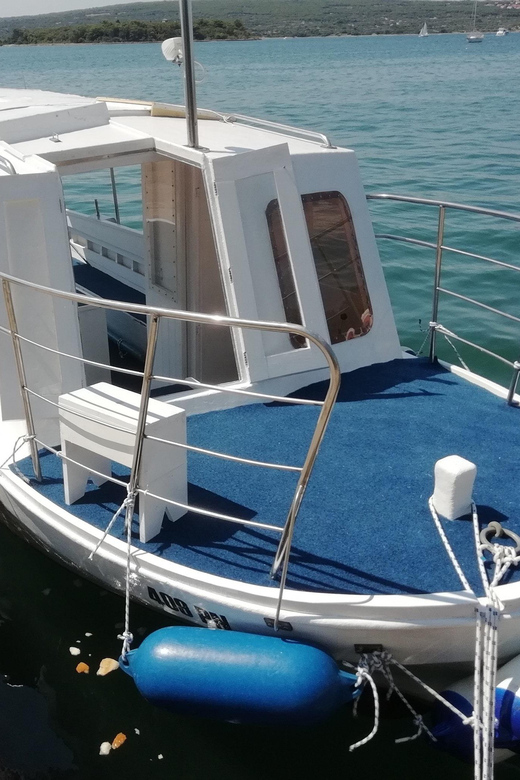 Punat: a Traditional Private Half Day Boat Trip to Wild Bays