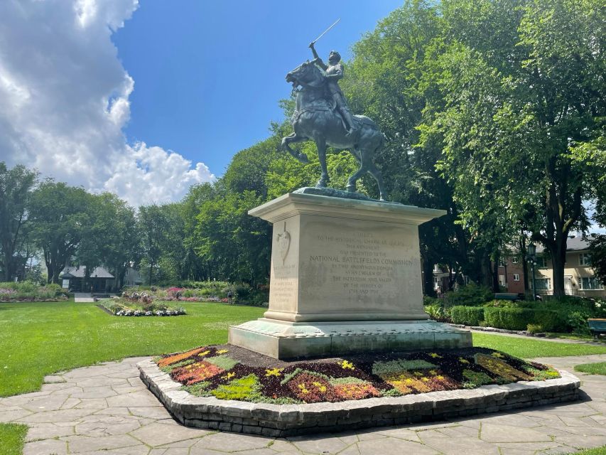 Quebec City: Montcalm & St-Jean Baptiste Walking Tour (2.5h) - Tour Overview