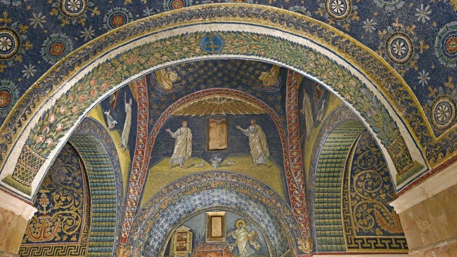 Ravenna: UNESCO Walking Tour and Visit to a Mosaic Workshop