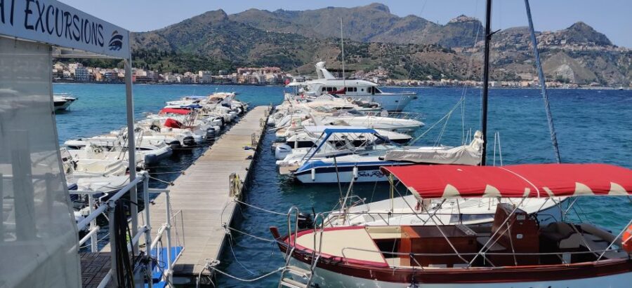 Rent a Boat in Taormina Without a License