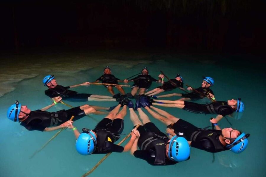 Riviera Maya: Rio Secreto Guided Tour