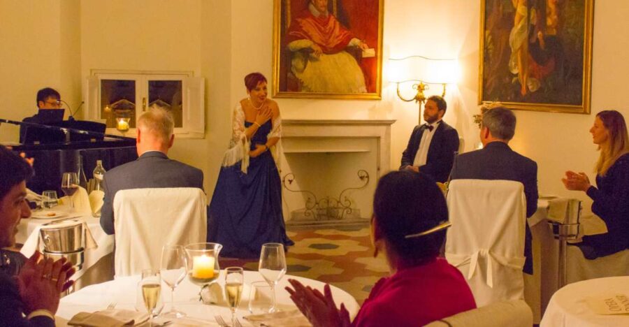 Rome: Dinner and Opera Performance at Palazzo Pamphili