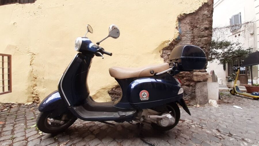 Rome: Half-Day Tour by Vespa With Driver