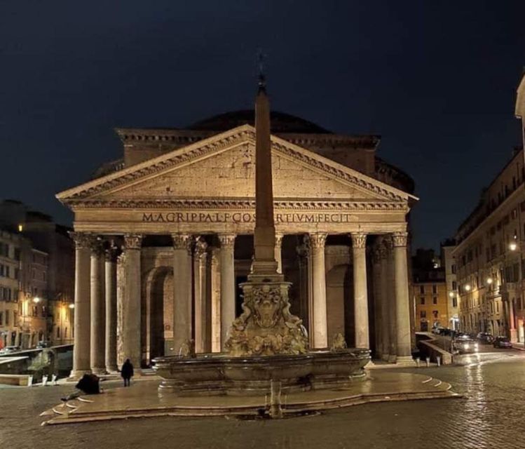 Rome: Night Tour by Golf Cart With Italian Dinner and Gelato