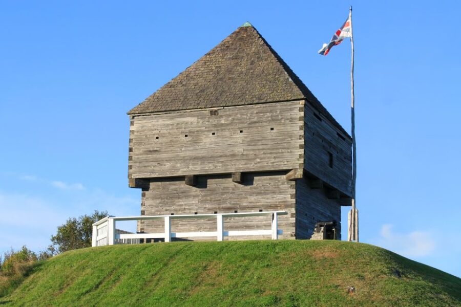 Saint John: Small Group Night Tour W/Fort La Tour + Martello