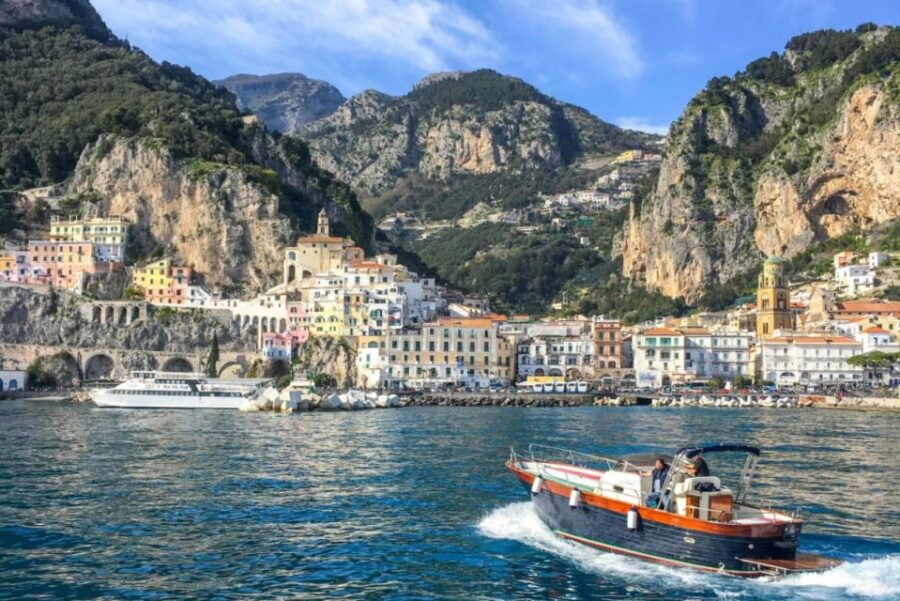 SALERNO: Amalfi Coast Boat Cruise to Amalfi and Positano