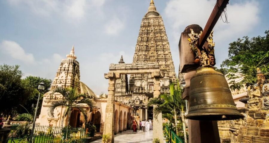 Same Day Bodhgaya Trip From Varanasi