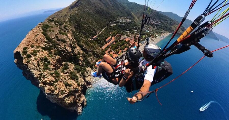 San Vito Lo Capo: Paragliding Flight With Instructor/Video
